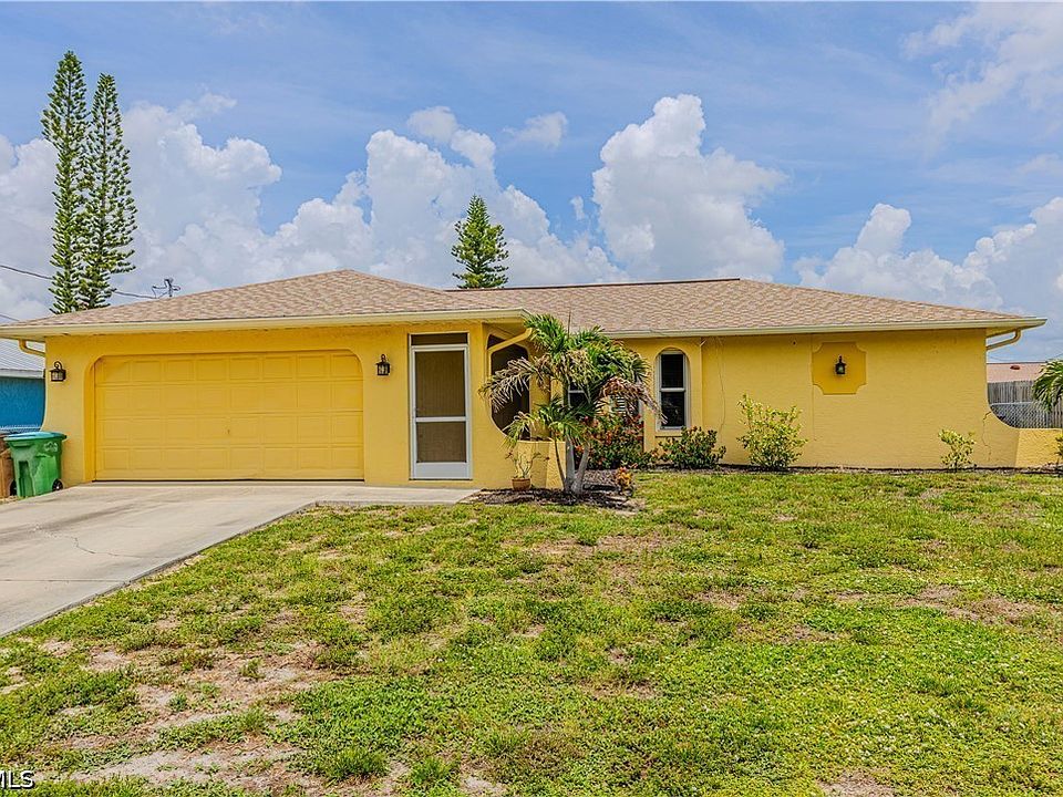 1st image of 1112 SE 13th Pl