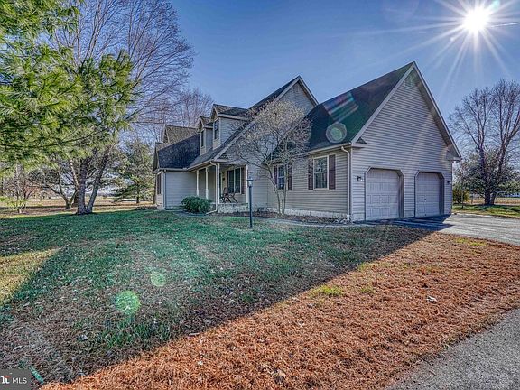 2nd image of 36620 Robin Hood Rd