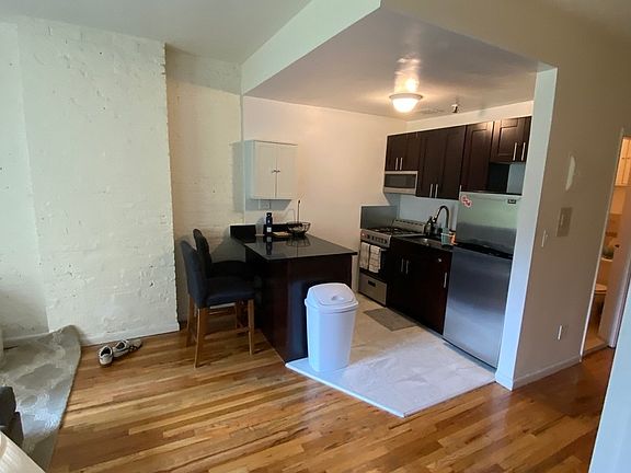 2nd image of 312 W 89th St APT 10