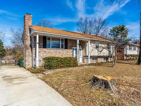 2nd image of 3469 Aldershot Dr
