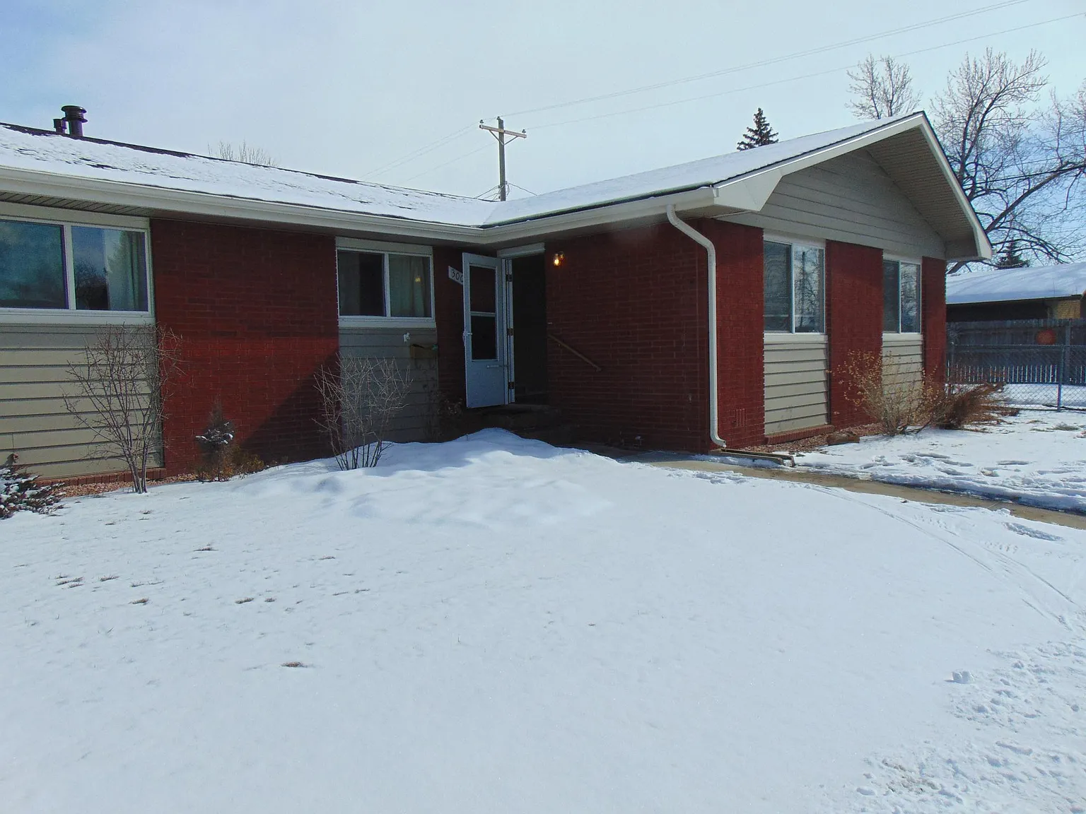 2 bed, 800 sqft, $1,625 — Photo 1