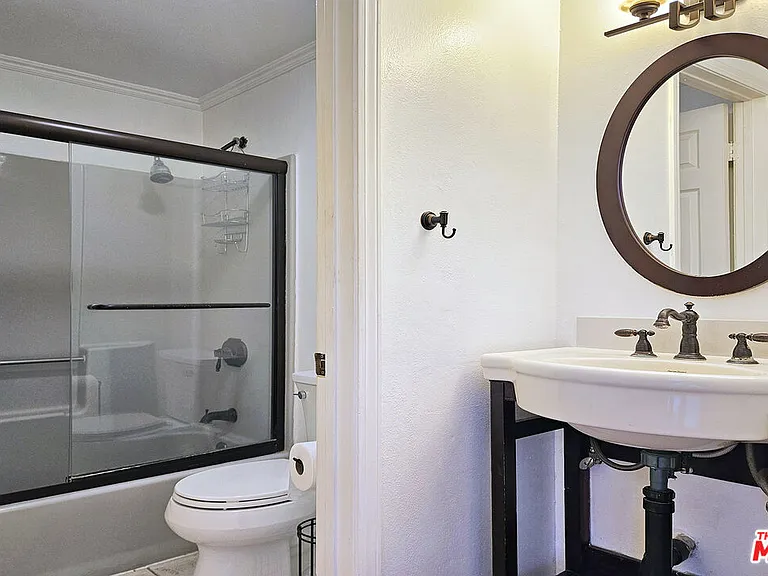 618 N Howard St #241 — Photo 10