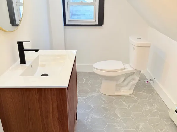 530 45th Street image 20 of 36