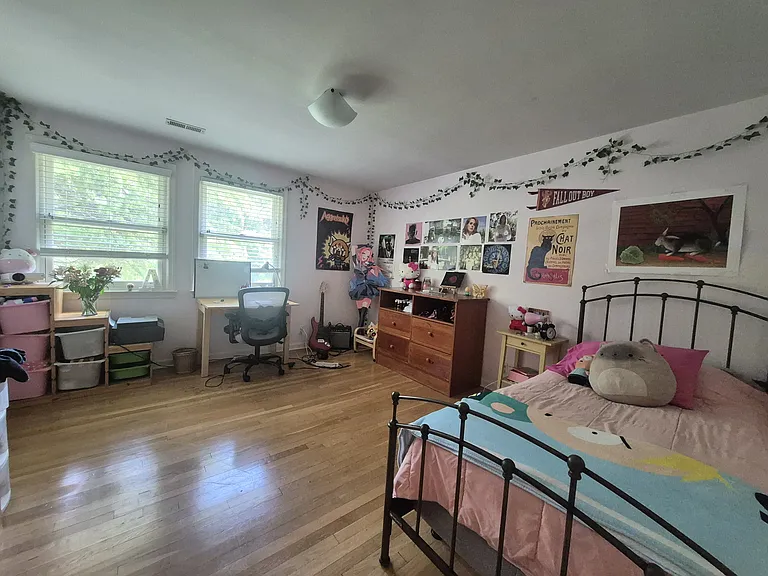 205 Long Hill Dr — Photo 22