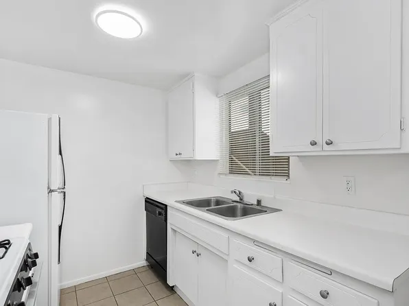 Goshen Apartments
