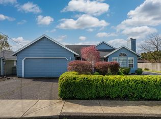 3605 Walnut Ln, Tillamook, OR 97141