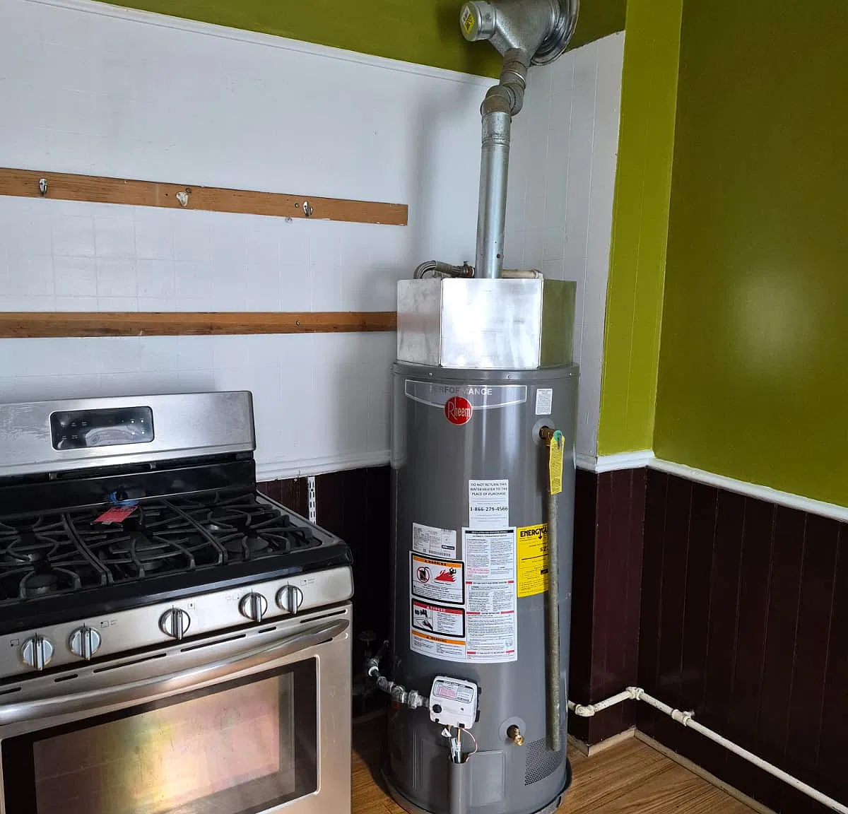 3 bed, 950 sqft, $1,450 — Photo 4