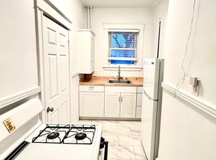 237 High St APT 5, Portland, ME 04101