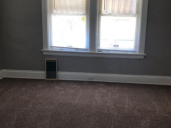 5th image of 2460 Wahl Ter