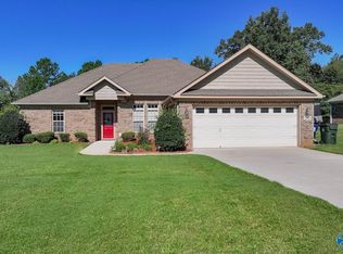 120 Archered Way, New Market, AL 35761