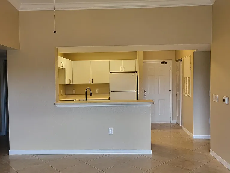 8288 Key Royal Ln #1431 — Photo 5
