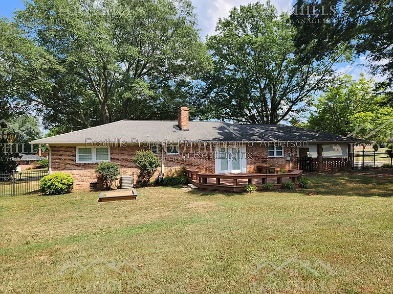 510 Drayton Cir — Photo 20