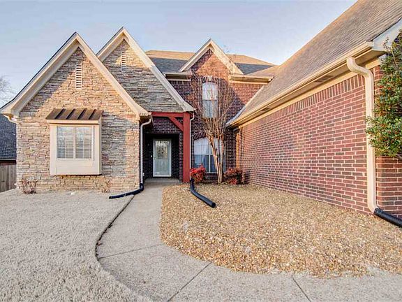 4th image of 8330 Rebecca Woods Dr