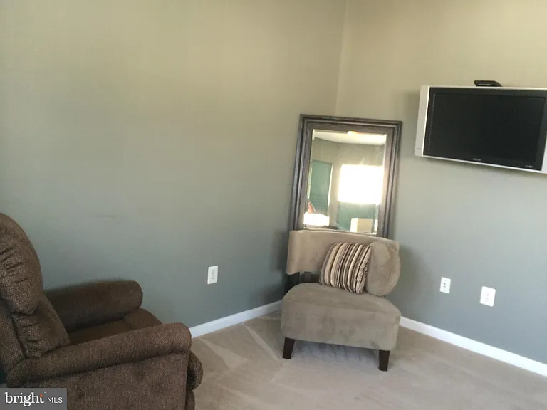 6805 Oregano Ln — Photo 10