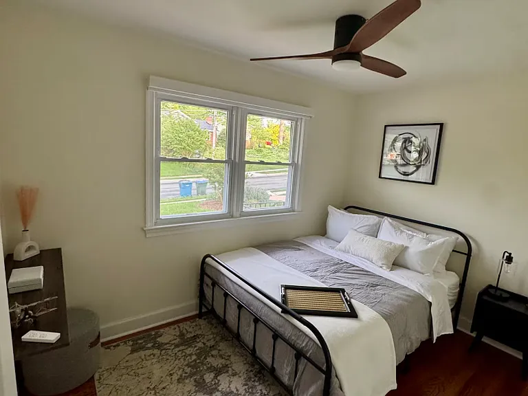 4130 Berritt St — Photo 30