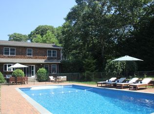 301 N Magee St, Southampton, NY 11968