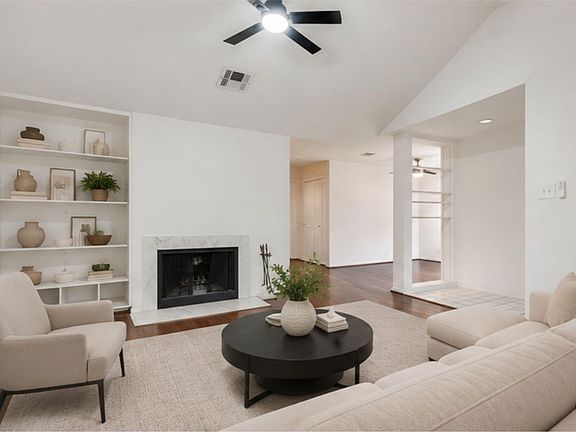 4th image of 2829 Timmons Ln APT 146