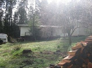 12498 State Highway 42, Winston, OR 97496