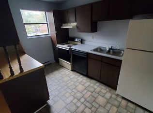 2401 Markwood Ln #D, Winston Salem, NC 27107