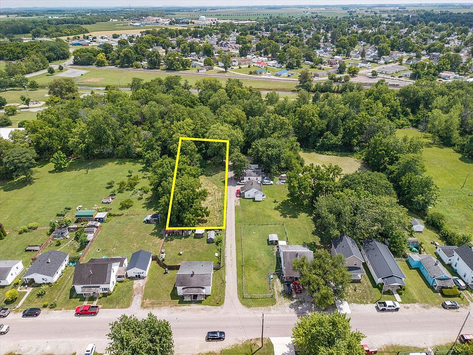 1st image of 831 Flint Dr