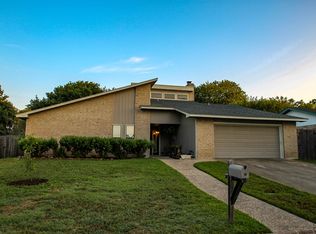 206 Erin Dr, Kerrville, TX 78028