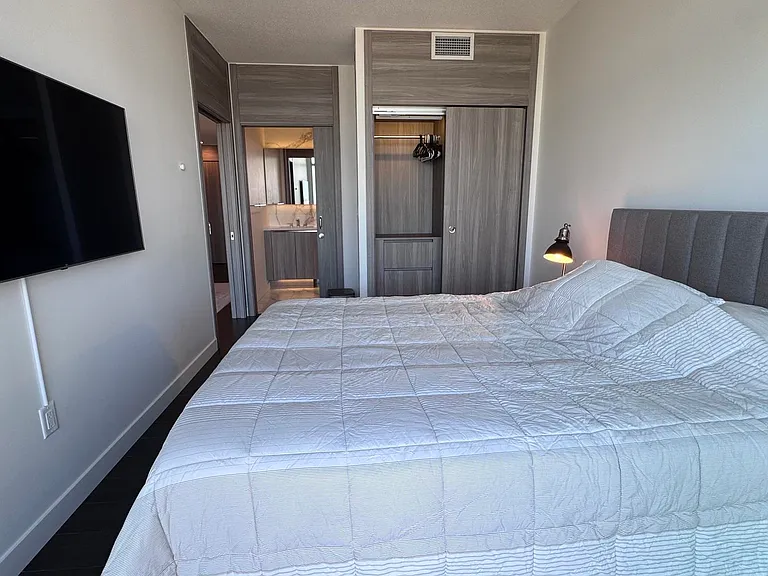 4880 Lougheed Hwy #2804 — Photo 13