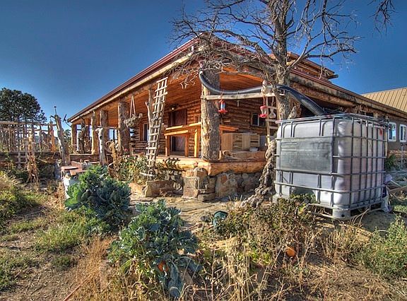 5th image of 31300 Timber Canyon Rd
