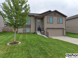 13803 S 43rd St, Bellevue, NE 68123