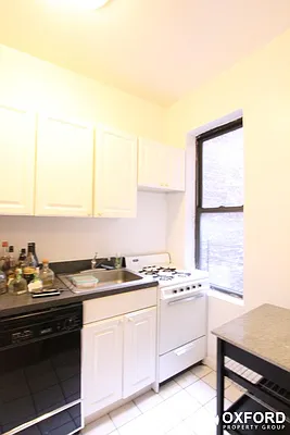 Rented by Oxford Property Group | media 50