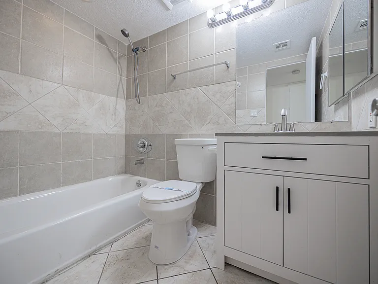 4615 E Jones Ave — Photo 14