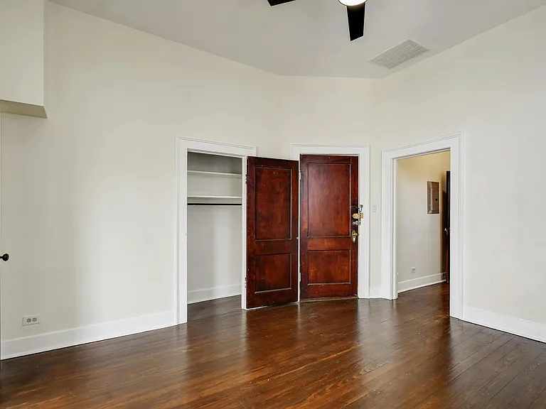 423 W Woodlawn Ave #2 — Photo 14