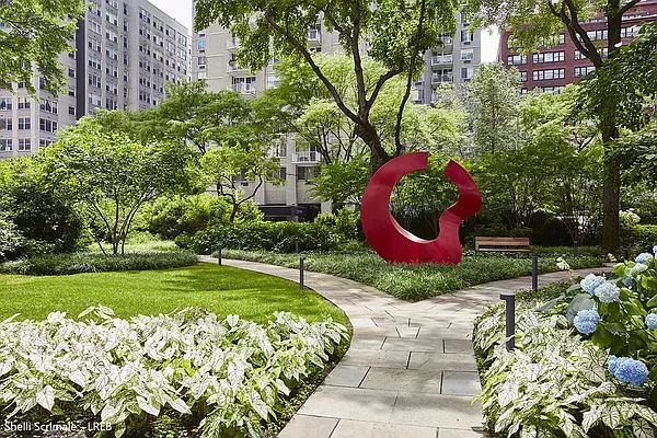 Rented by (Legacy) Shelli Scrimale, LREB | media 21