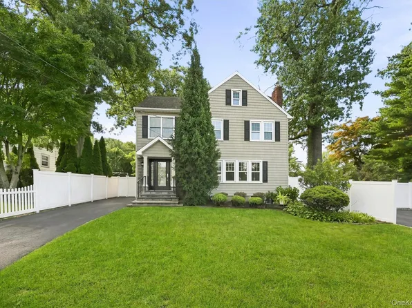 7 Atlantic Avenue, Nanuet, NY 10954