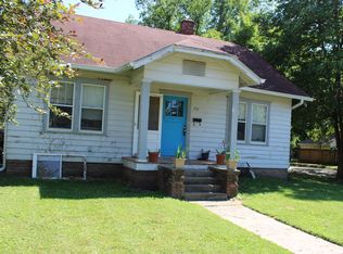 731 Laramie St, Manhattan, KS 66502