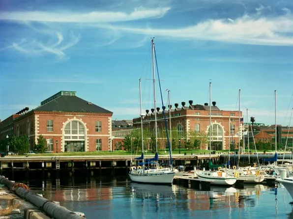 42 8th St #2, Charlestown, MA 02129