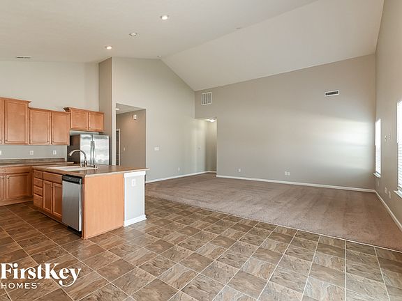 4th image of 2270 Jaybird Dr