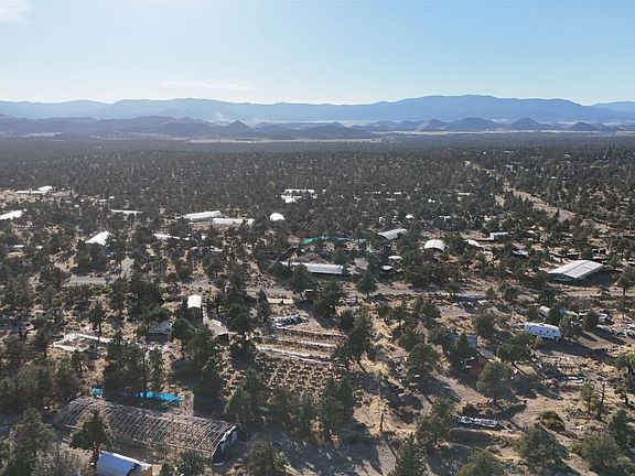 4th image of 2 Nemeth Dr