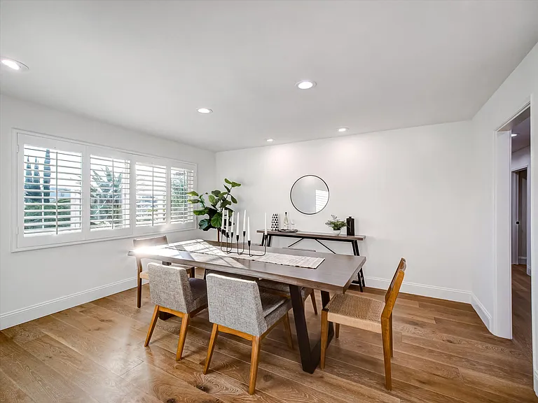 4732 Del Moreno Dr — Photo 47