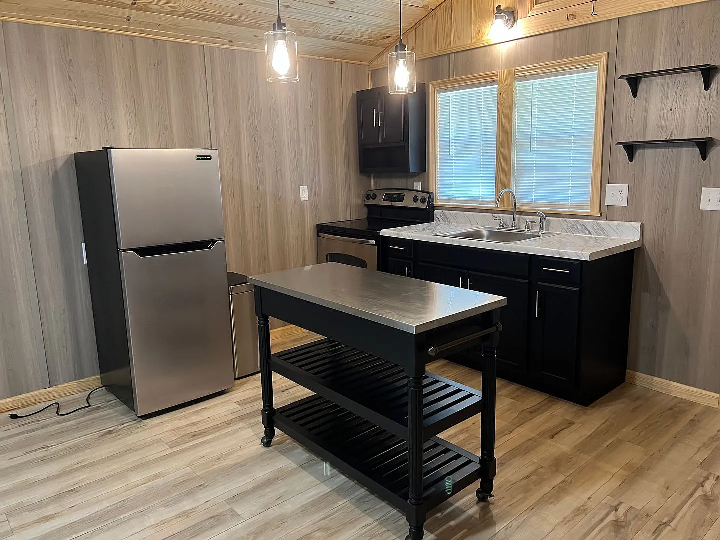 Spacious Tiny Home Located in a Quiet Country Setting! — Photo 3