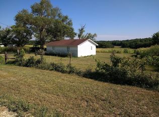 27878 Iris St, La Plata, MO 63549
