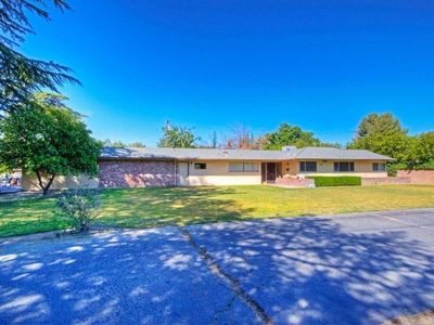 4005 N 1st St, Fresno, CA, 93726