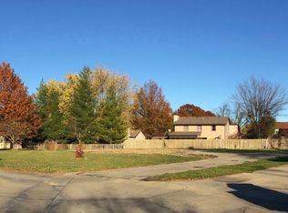 2801 W Sequoia Ct, Muncie, IN 47303