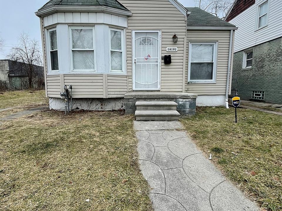 1st image of 16191 Strathmoor St