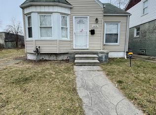 16191 Strathmoor St, Detroit, MI 48235