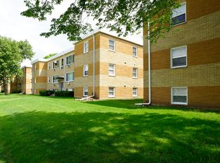2455 2nd St N, North Saint Paul, MN 55109