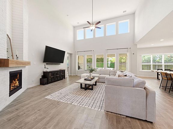 2nd image of 5503 Allemande Ave