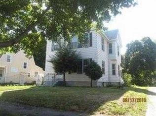 18 Fiske St, Worcester, MA 01602