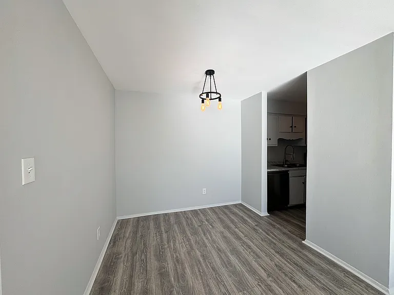 1287 Schaub Dr #1-E — Photo 16