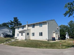 380 Oxford Ct #1, Holland, MI 49423