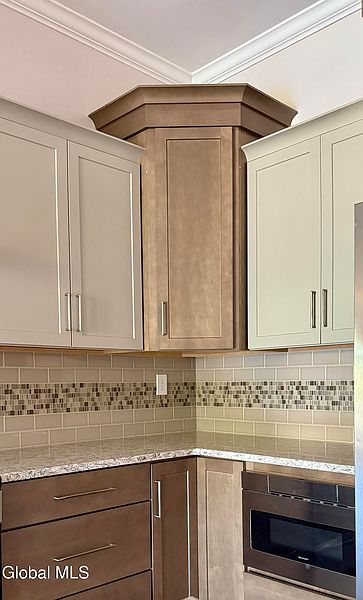 4th image of 86 Cambridge Way